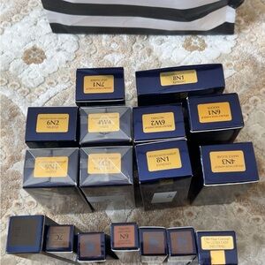 Estee Lauder Double Wear Foundation Set in Navy and Gold